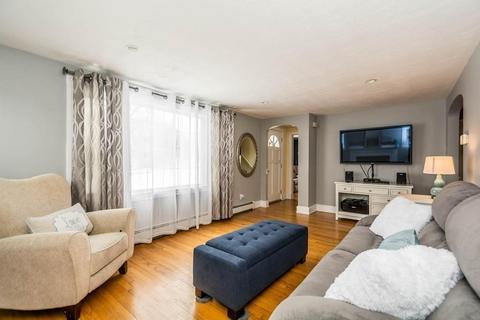 55 Curtis St, Reading, MA 01867 photo 11