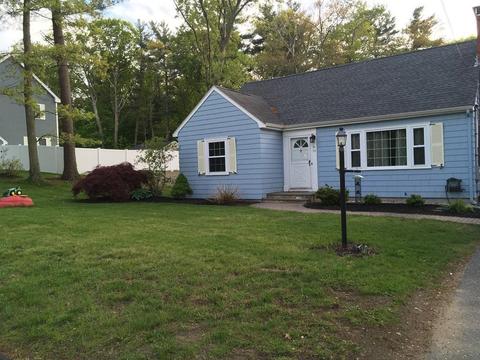 55 Curtis St, Reading, MA 01867 photo 3