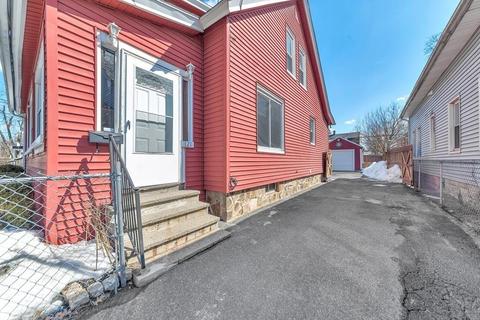 121 Miller St, Springfield, MA 01104 photo 3