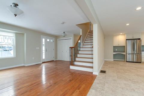 27 Drexel St, Worcester, MA 01602 photo 5