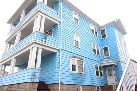 1902 S Main St, Fall River, MA 02724 photo 1