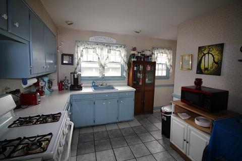 1902 S Main St, Fall River, MA 02724 photo 8