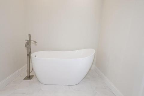 18 Causeway St, Gloucester, MA 01930 photo 15