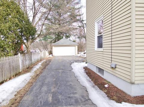 99 Academy St, Chicopee, MA 01013 photo 6