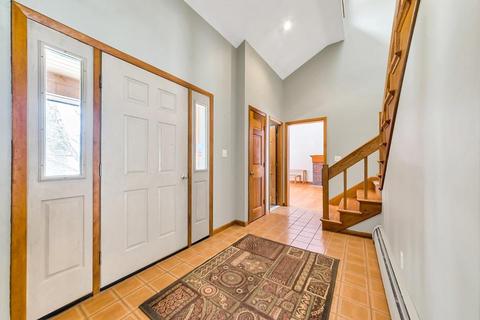 4 Old Stagecoach Rd, Ware, MA 01082 photo 3