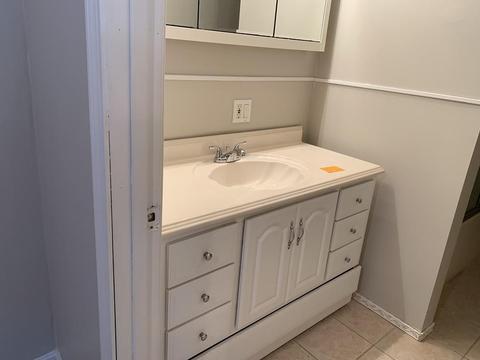 276 Manchester St, Fall River, MA 02721 photo 2