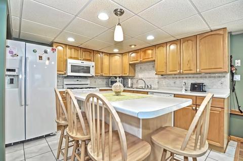 131 Rich St, Fall River, MA 02720 photo 12