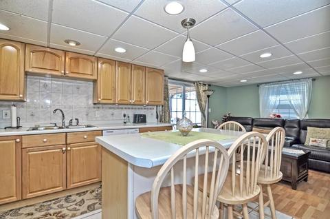 131 Rich St, Fall River, MA 02720 photo 13