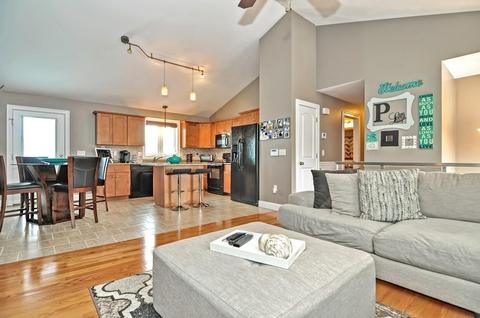 103 Bronson St, Fall River, MA 02721 photo 7