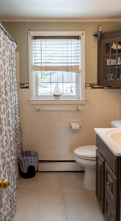 123 Moore St, Chicopee, MA 01013 photo 7