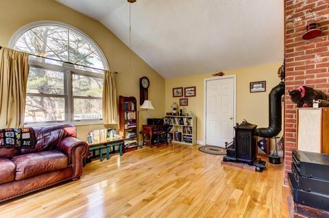 22 Old Grafton Rd, Upton, MA 01568 photo 17