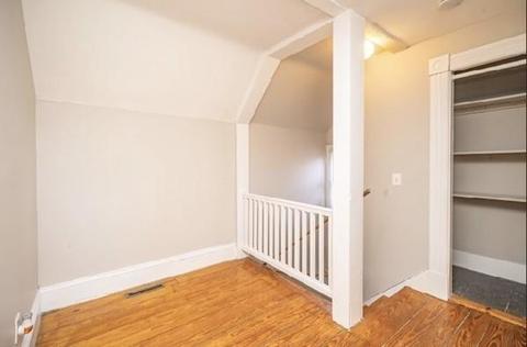 97 Thompson St, Springfield, MA 01109 photo 22