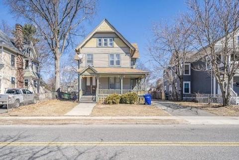 97 Thompson St, Springfield, MA 01109 photo 1