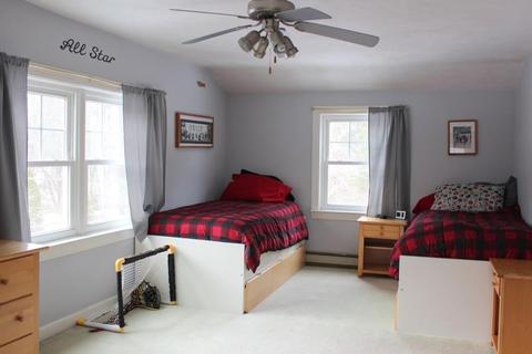 115 South St, Upton, MA 01568 photo 19
