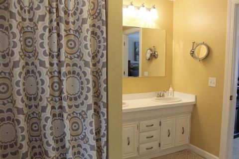 115 South St, Upton, MA 01568 photo 16