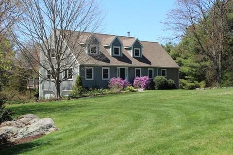 115 South St, Upton, MA 01568 photo 1