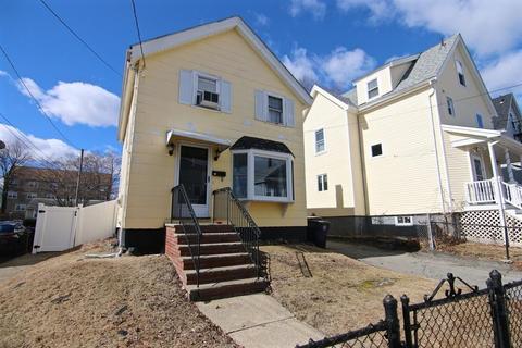 32 Cedar St, Everett, MA 02149 photo 2