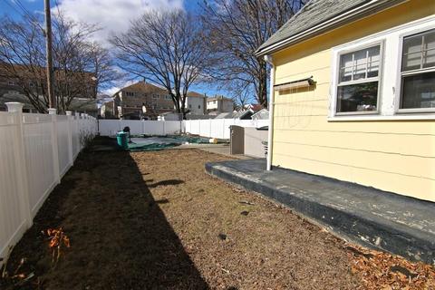 32 Cedar St, Everett, MA 02149 photo 24