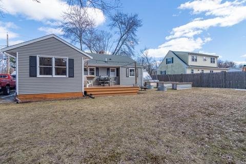 35 Vista Dr, Danvers, MA 01923 photo 18