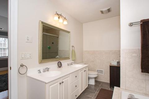 20 Hyde Park St, Dedham, MA 02026 photo 11