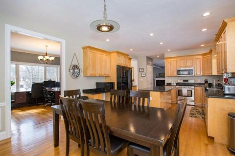 20 Hyde Park St, Dedham, MA 02026 photo 4