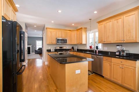 20 Hyde Park St, Dedham, MA 02026 photo 3