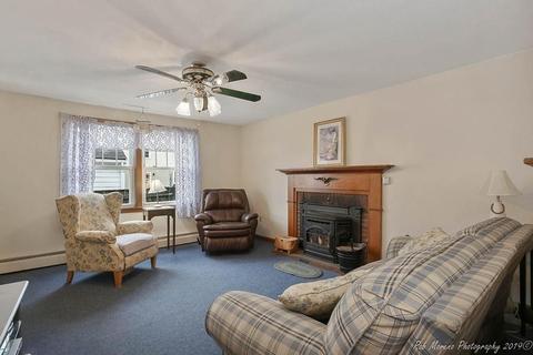 33 Damon St, Danvers, MA 01923 photo 8