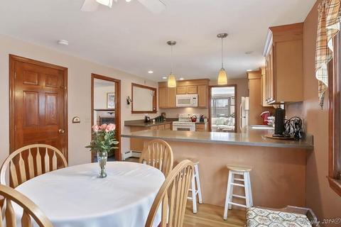 33 Damon St, Danvers, MA 01923 photo 6