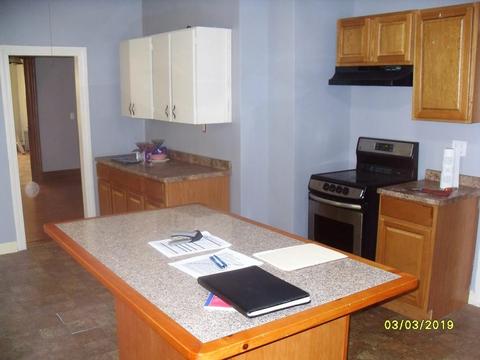 47 Chase Ave, Springfield, MA 01108 photo 9