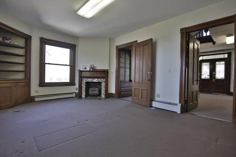 8 Angle St, Gloucester, MA 01930 photo 8