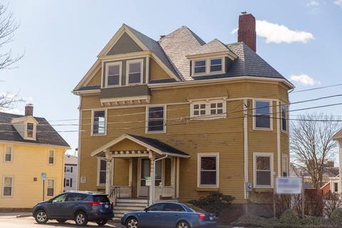 8 Angle St, Gloucester, MA 01930 photo 1