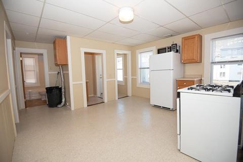5 Seward St, Worcester, MA 01604 photo 18
