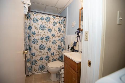 5 Seward St, Worcester, MA 01604 photo 16