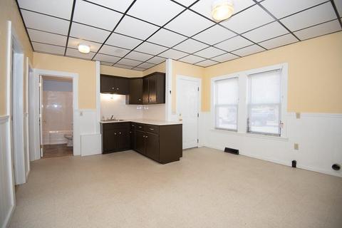 5 Seward St, Worcester, MA 01604 photo 8
