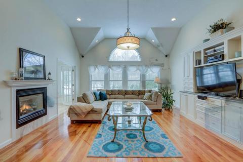 5 Cloverleaf Ln, Franklin, MA 02038 photo 12