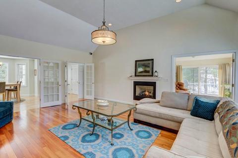 5 Cloverleaf Ln, Franklin, MA 02038 photo 15