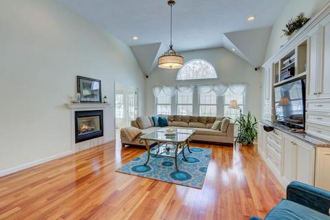 5 Cloverleaf Ln, Franklin, MA 02038 photo 11