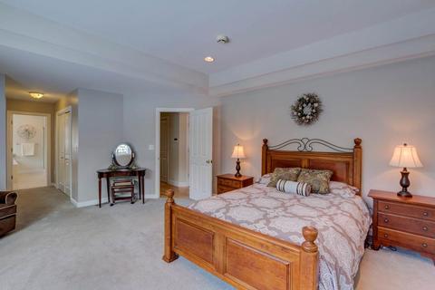 5 Cloverleaf Ln, Franklin, MA 02038 photo 19