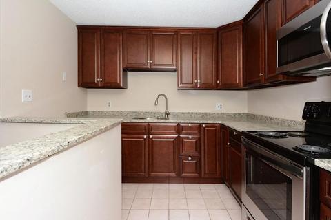 24 Corey St #205, Everett, MA 02149 photo 8