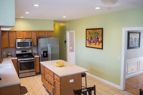 8 Kelsey Dr, Worcester, MA 01604 photo 9