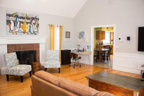 8 Kelsey Dr, Worcester, MA 01604 photo 3