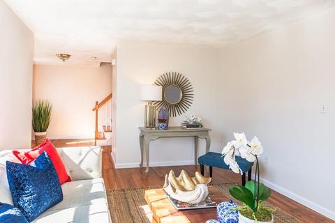 11 Hyde St #A, Danvers, MA 01923 photo 6