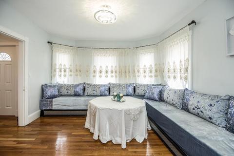 44 Morris St, Everett, MA 02149 photo 6