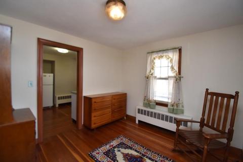 69 Clark St, Easthampton, MA 01027 photo 9
