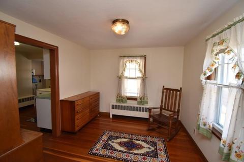 69 Clark St, Easthampton, MA 01027 photo 10