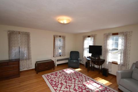 69 Clark St, Easthampton, MA 01027 photo 6