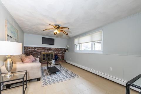 60 Egan, Dedham, MA 02026 photo 9