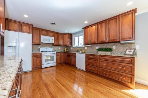 60 Egan, Dedham, MA 02026 photo 6
