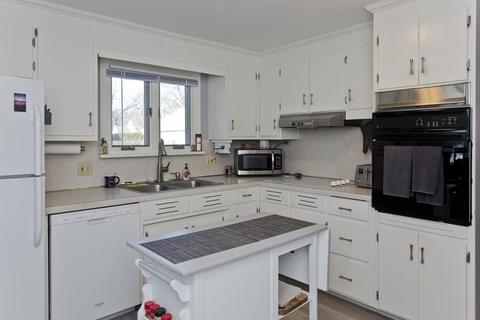 90 Ogden St, Springfield, MA 01151 photo 10
