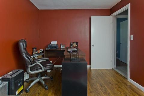 90 Ogden St, Springfield, MA 01151 photo 12